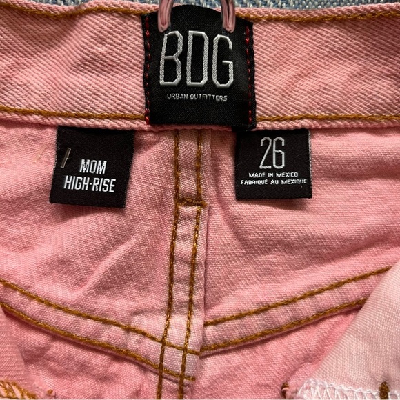 BDG Urban Outfitters Mom High Rise Light Pink Rolled Hem Denim Cotton Shorts 26 - Picture 12 of 14